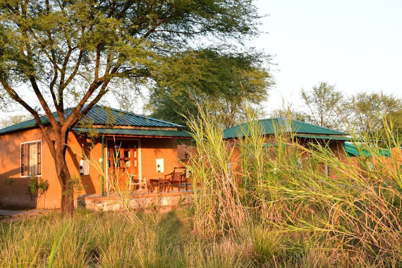 Bagh Serai - Rustic Cottage With Private Pool Saváj Madhopur Kültér fotó